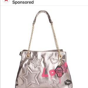 I am on the hunt for this color Betsy Bag.